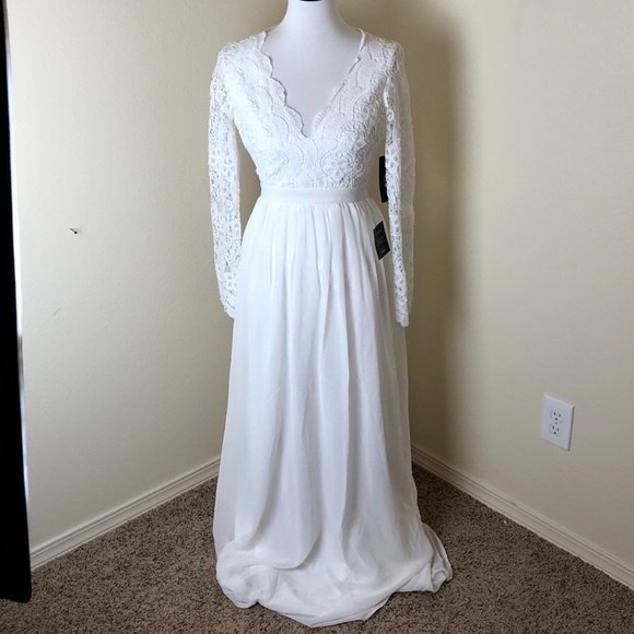 Lulus Dresses & Skirts - Lulus White Lace Wedding Dress Size S
